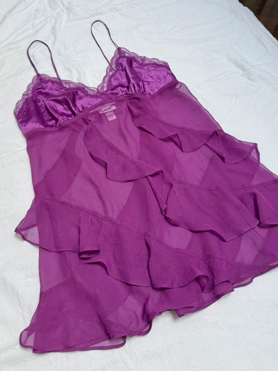 La SENZA Other - VINTAGE y2k La SENZA purple lace tiered ruffle babydoll slip top L